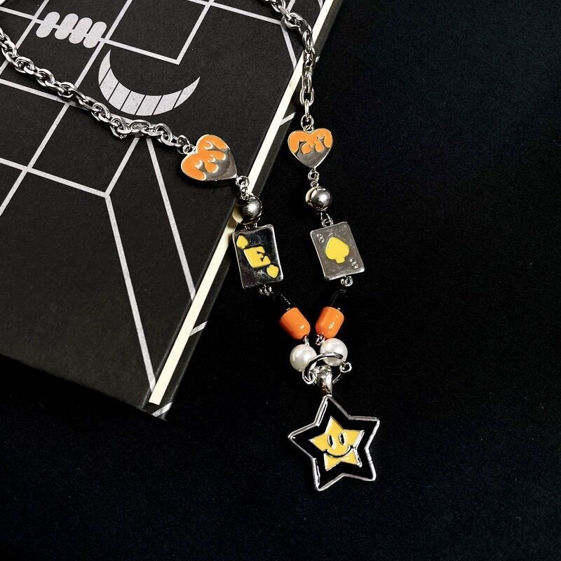 An ins national trend smiling lucky star patchwork necklace for men and women, a hip-hop high-end style collarbone chain hoodie accessory necklace