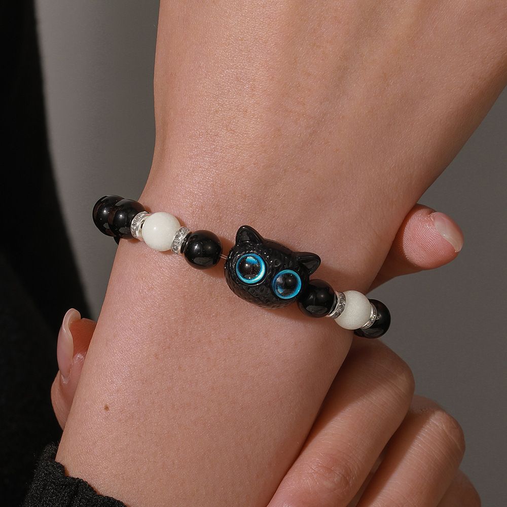 Hot-selling cheese cute little cat luminous bracelet necklace, couple cartoon little black cat accessory necklace