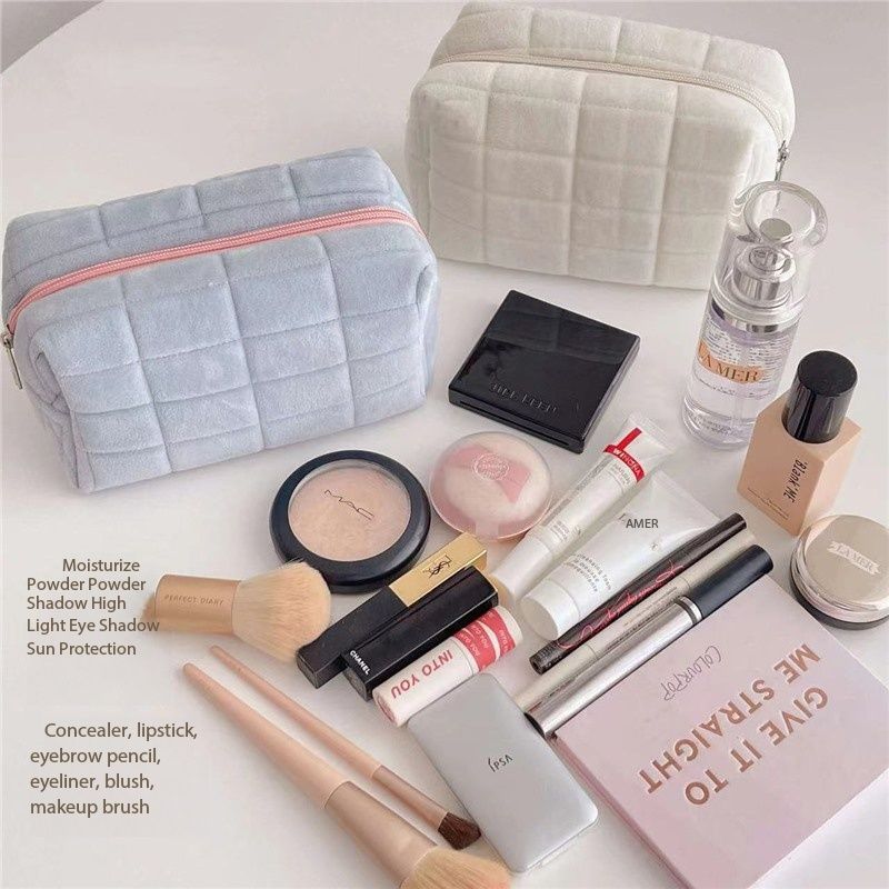 Cute Soft Plush Small Cosmetic Bag Portable Travel Pouch Solid Color Zipper Toiletry Storage Organizer for Women Makeup Bag
