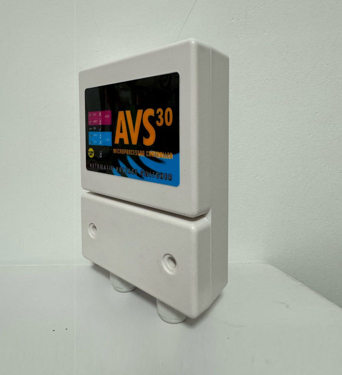 High Quality AVS30 Automatic Voltage Switcher