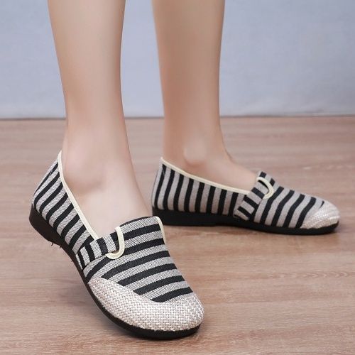 New ethnic style cloth shoes, spring and autumn casual one-foot slip-on comfortable shoes, non-slip shoes, beanie women's cloth shoes