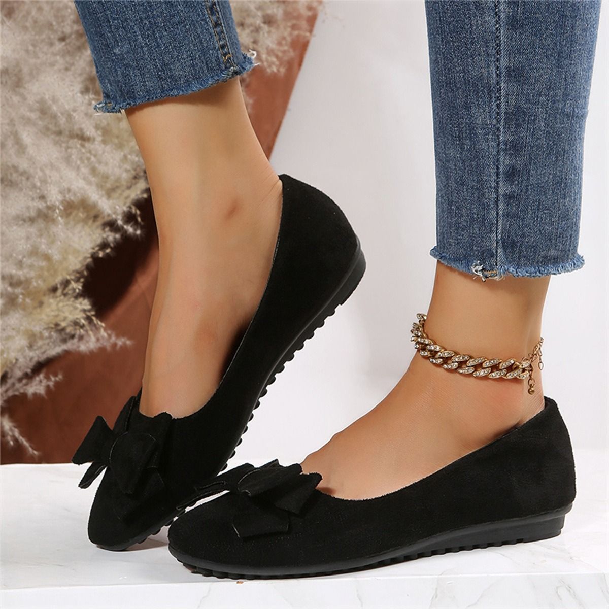 38-43Plus Size Lightweight Soft Bottom Beanie Women's Shoes Spring and Autumn 2024 New Bow Comfortable Non-slip Women's Single Shoes