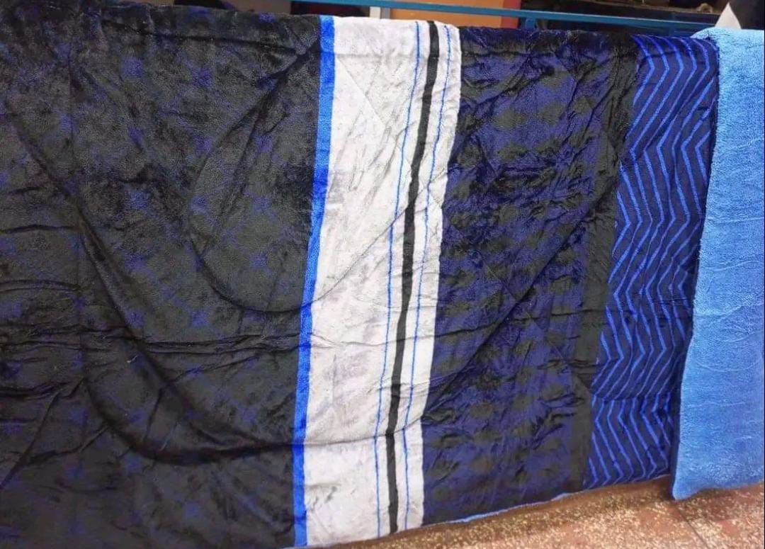 Generic Soft Velvet Woolen Duvet 5*6