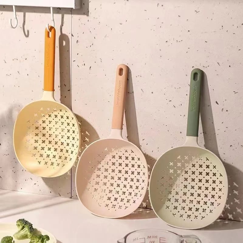 Kitchen big colander