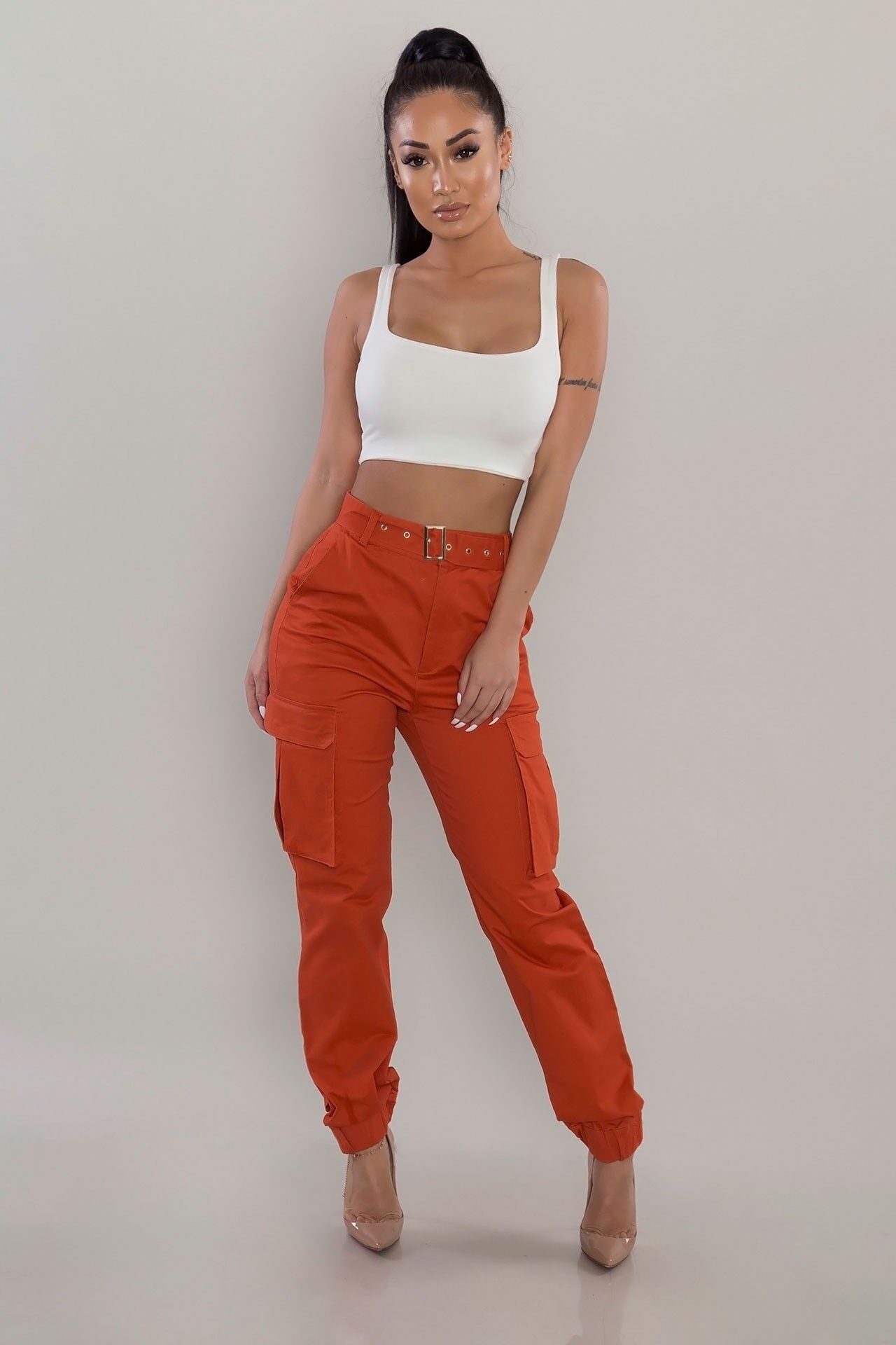 Plus Size Pants Women Casual High Waist Cargo Pants Women Loose Green Red Khaki Trousers Pockets Elastic Waist Trousers