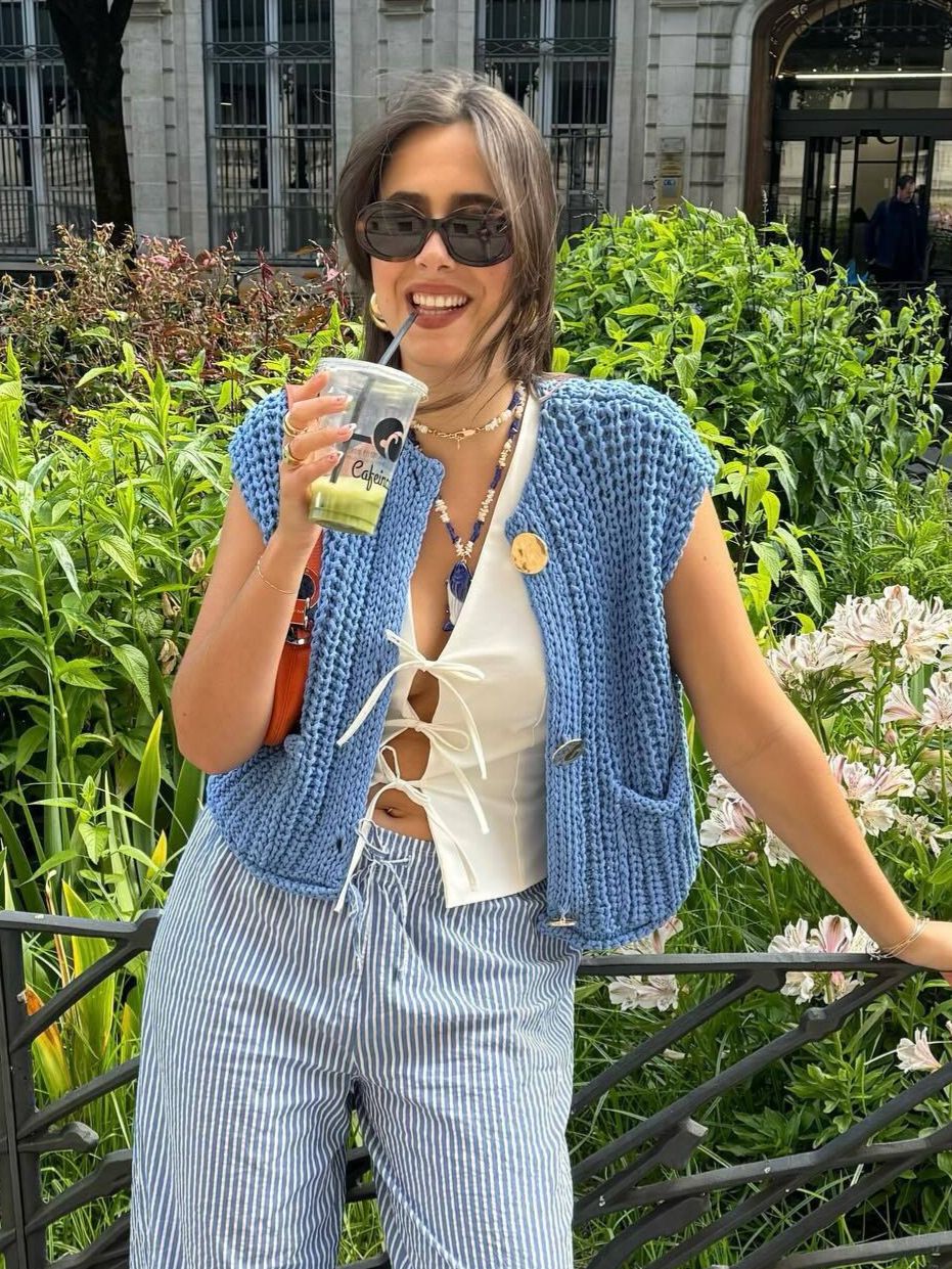 Casual Solid Knitted Cropped Top Women Single Breasted O-Neck Sleeveless Sweater Vest Cardigans Female Summer Street Tops