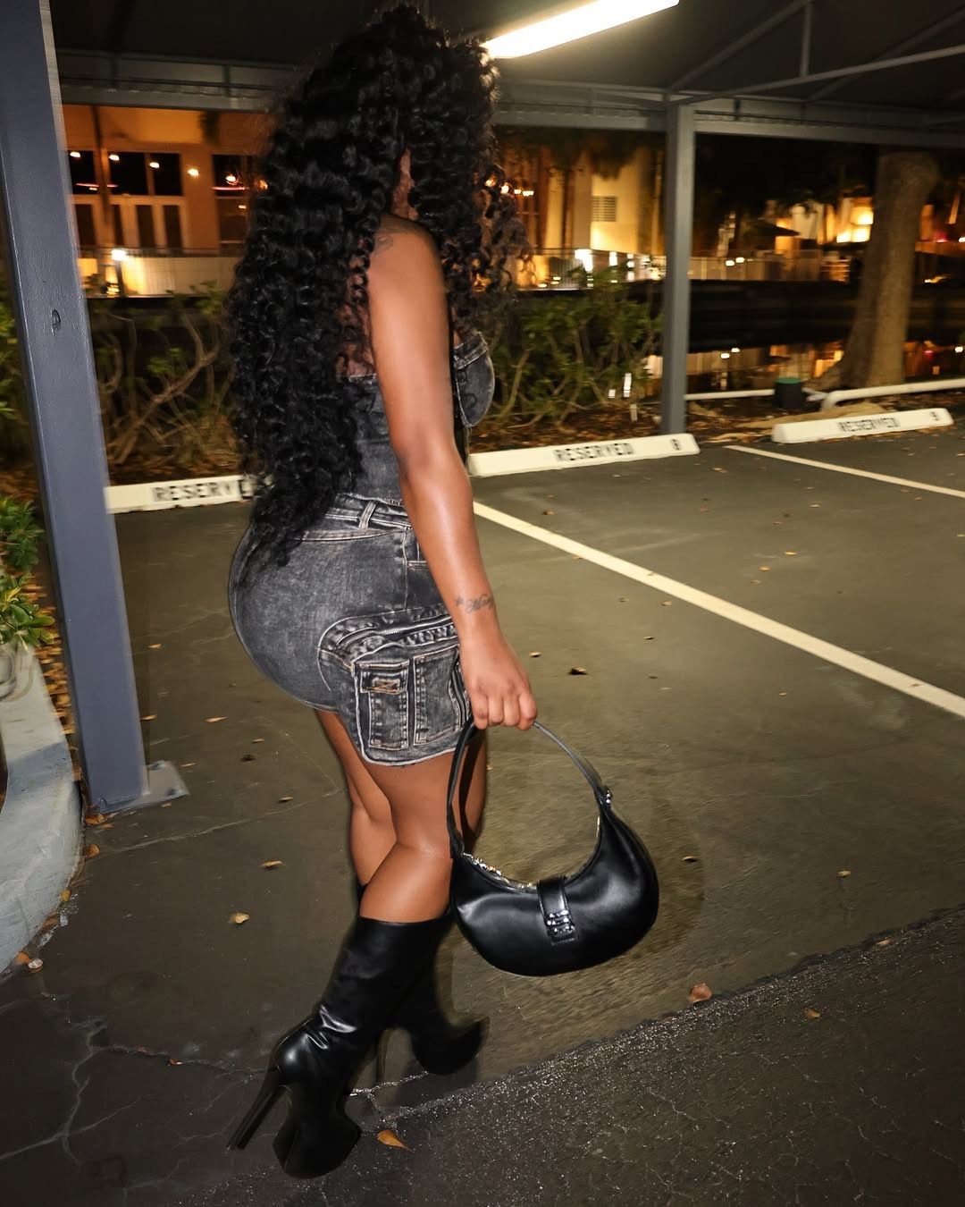 New Fashion Retro Off-the-shoulder Short Tube Top Elastic Washed Denim Suit Two-Piece Outfits Women's Clothing Sets