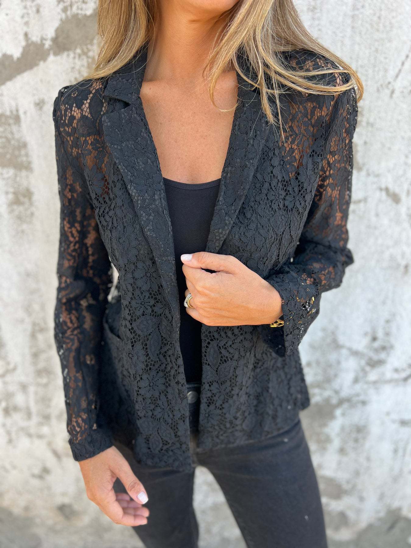 Fashion Lace Black Suit Jacket Lady Elegant Office Long Sleeve Turn-down Collar Coat Tops For Women Spring Womens Clothing New