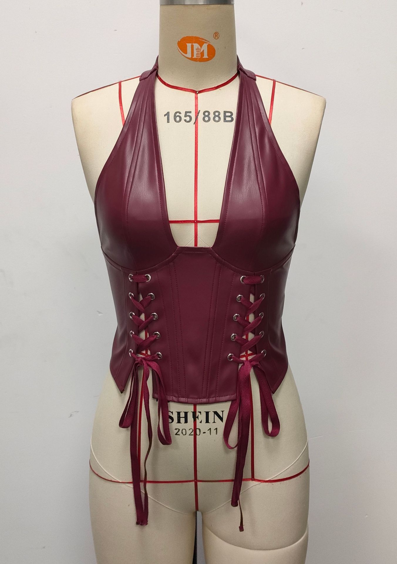 Solid Punk PU Leather Crop Top Women Sexy Deep V Halter Neck Sleeveless Backless Slim Fit Tank Top Fashion Party Clubwear