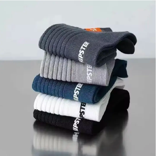 FASHION 1 PCS Pair of Premium Men’s/Unisex Low-Cut Ankle Socks – Soft, Breathable & Durable Everyday Wear Assorted Colours. Warm Stretchy and Breathable Sporty Ankle Socks