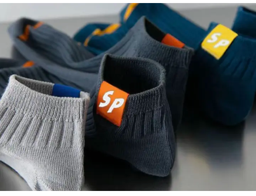 FASHION 1 PCS Pair of Premium Men’s/Unisex Low-Cut Ankle Socks – Soft, Breathable & Durable Everyday Wear Assorted Colours. Warm Stretchy and Breathable Sporty Ankle Socks