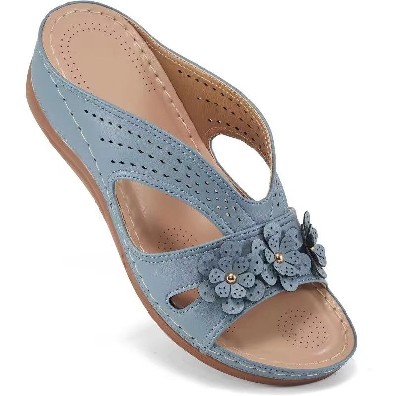 New Women's Slippers Casual Flower Hollow Wedge Beach Shoes Outdoor Fashion Platform Comfortable Non-slip Sandals Plus size 43