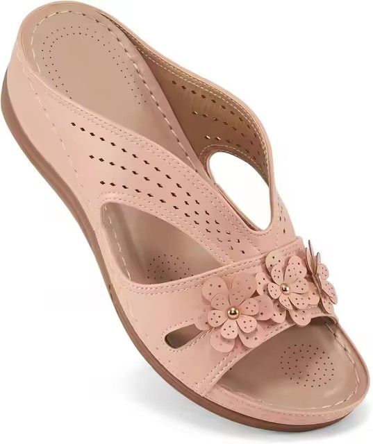 New Women's Slippers Casual Flower Hollow Wedge Beach Shoes Outdoor Fashion Platform Comfortable Non-slip Sandals Plus size 43