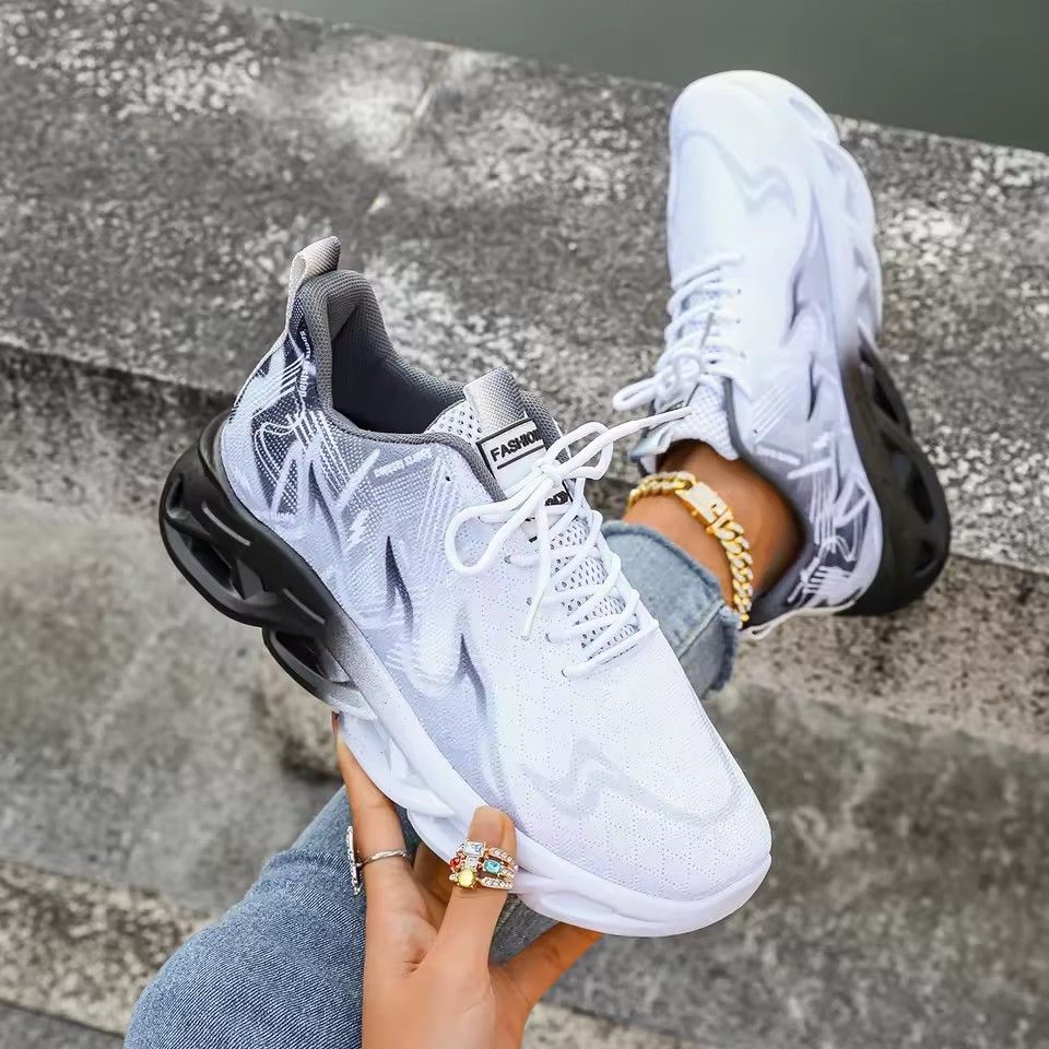 Women Casual Sports Shoes Breathable Lightweight Sneakers Anti-slip Flats Outdoor Running Walking Shoes Female Vulcanized Shoes