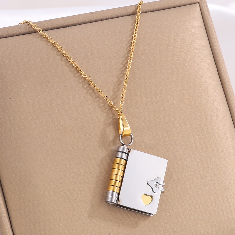 Stainless steel couple book pendant necklace with personalized ins titanium steel heart opening and closing book sweater chain