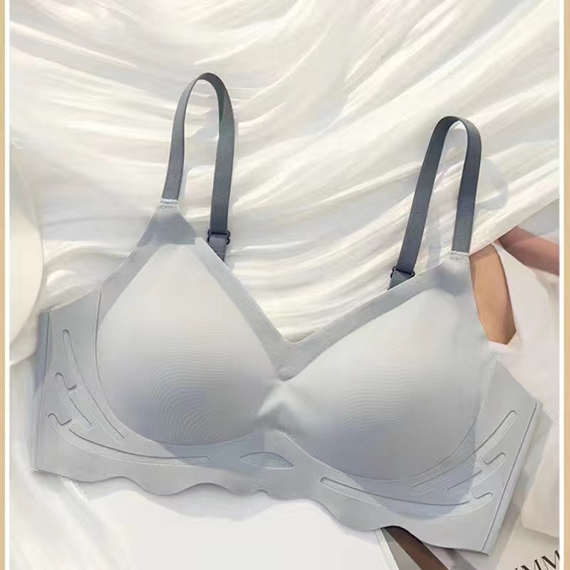 Lightweight Breathable Seamless Bra for Women Push-Up & Side-Support Smooth Back Design Wire-Free Sports & Sleep Bra