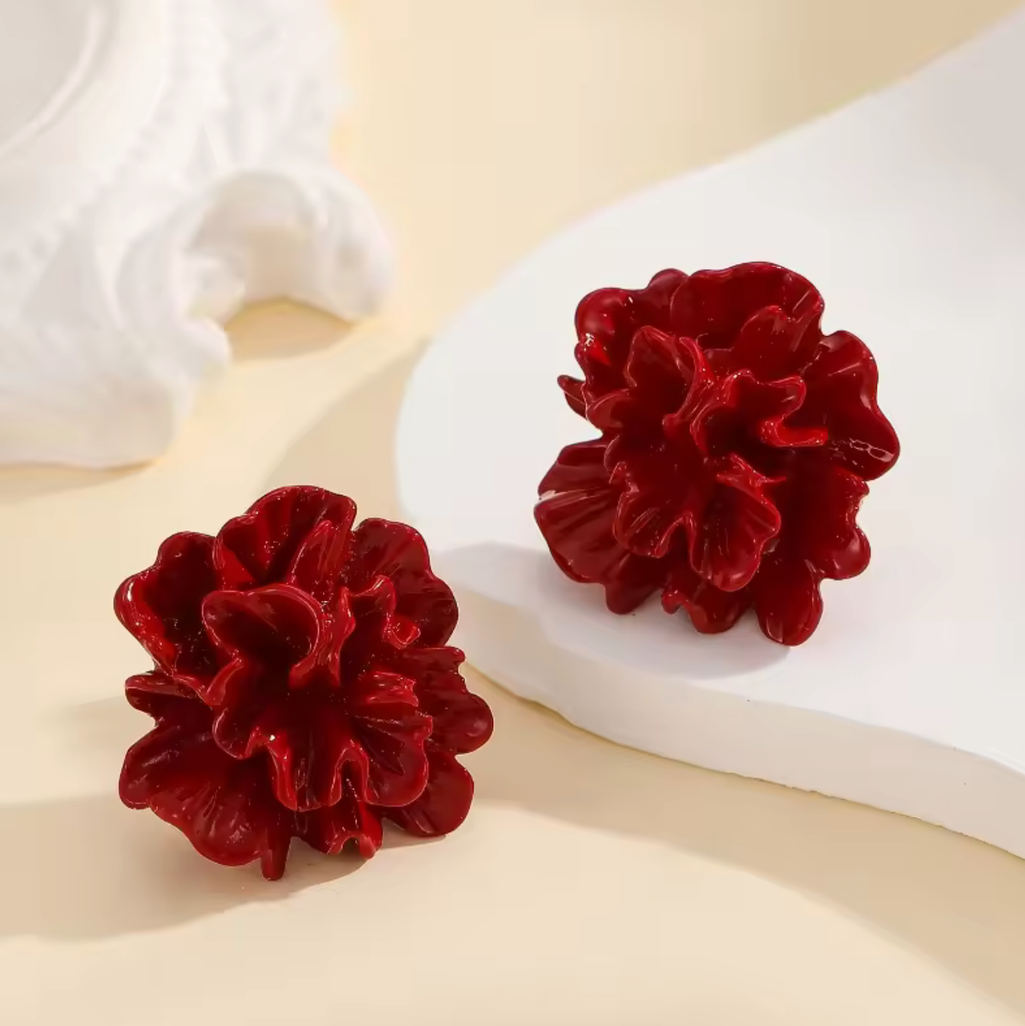 Bohemian Red Flower Women's Stud Earrings Unique Design Folded Irregular Floral Small Earrings Summer Beach Vacation Ear Jewelry