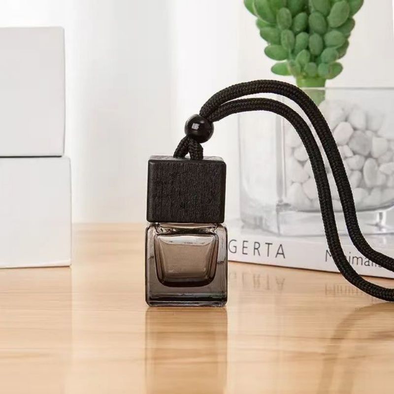 8ml Car Perfume Bottle Essence Oil Perfume Bottle Pendant Dyeing Square Cap Black Cap Empty Glass Bottle  Perfume  Essential Oil Diffuser  Decoration Aromatherapy