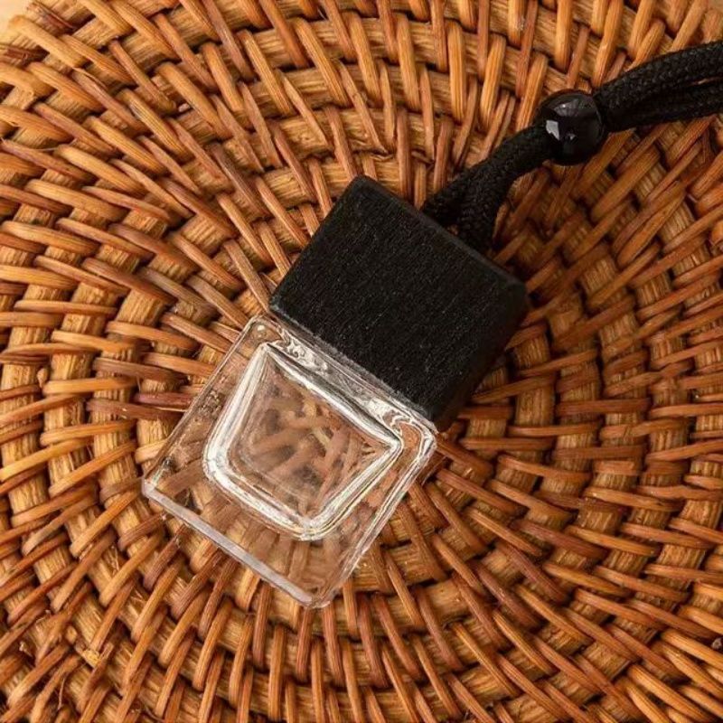 8ml Car Perfume Bottle Essence Oil Perfume Bottle Pendant Dyeing Square Cap Black Cap Empty Glass Bottle  Perfume  Essential Oil Diffuser  Decoration Aromatherapy