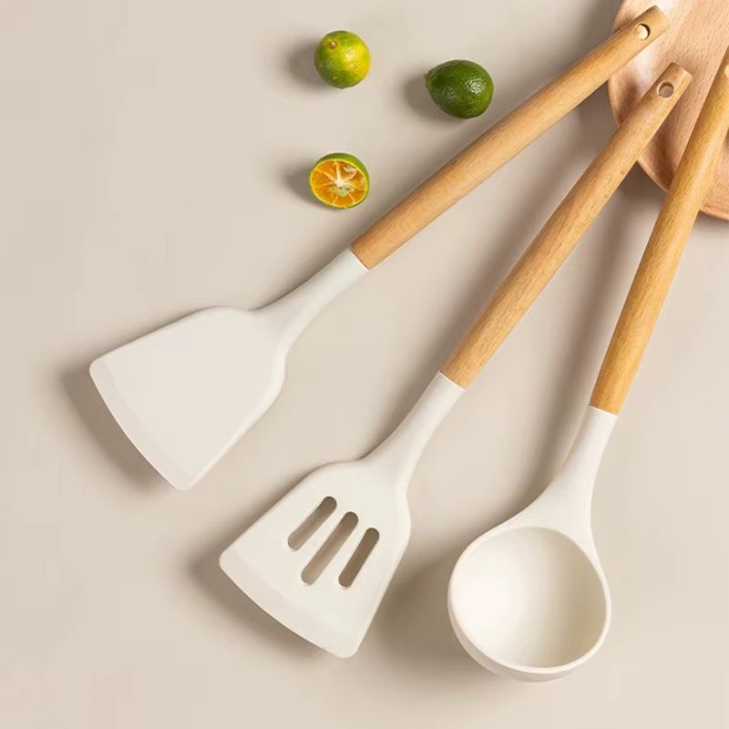 Solid Wood Handle Silicone Kitchen Utensils Food Grade High Temperature Resistant Spatula Non-stick Pans Special Spatula  Frying Spatula Soup Spoon Three-piece Set Combination Gift Kitchenware Set