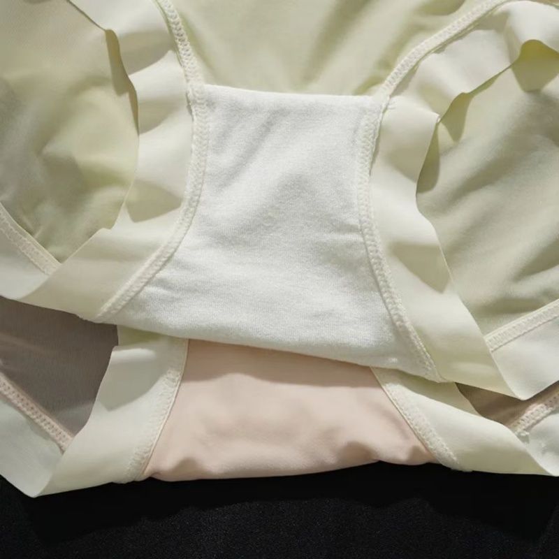 Mid-high Waist Ice Silk Cool Feeling Ultra-thin Seamless Underwear For Women,Breathable And Comfortable Girls' Triangle Underwear,Romantic Ice Silk,Full Of Enchantment,Summer Madam Exclusive Underwear