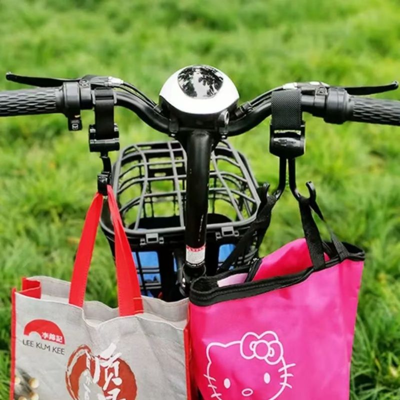 Multifunctional Portable Plastic Hook ，Electric Car Baby Stroller Hook，Rotate 360 Degree ，Powerful Load-bearing，Safe Storage Is A Good Helper