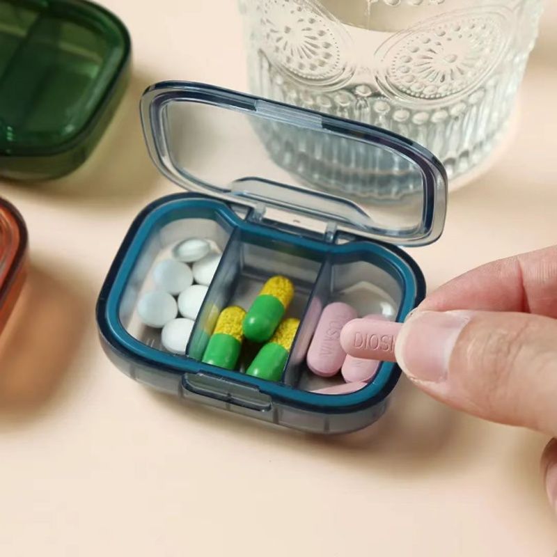 Medicine Storage Box, Moisture-proof Sealed Mini 3-grid Medicine Box ,Portable Carry-on Morning, Noon And Evening Daily Sub-packaging Box,Compact And Convenient ,Essential Medicine Box For Traveling