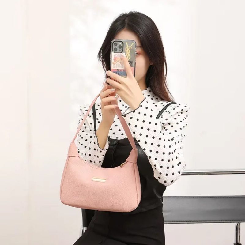 New Trendy Shoulder Bag， Fresh And Sweet Lychee Pattern Underarm Bag ，Casual Commuter Handbag， Trendy Versatile Minority Design