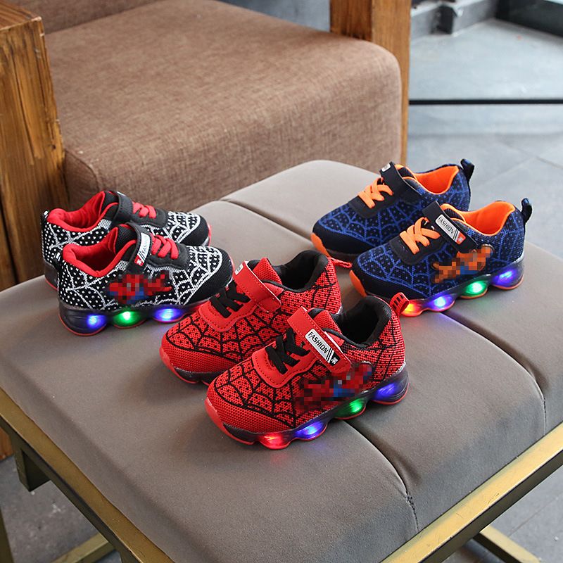 Children's shoes boys and girls sports shoes mesh single shoes LED light-emitting shoes 1-9 years old children's shoes
