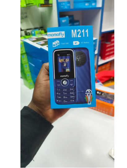 Momofly M211 button phone 1.77 inches screen with 3 / triple sim card slots battery capacity is 5c battery wireless FM torch light and Bluetooth connectivity featured phones