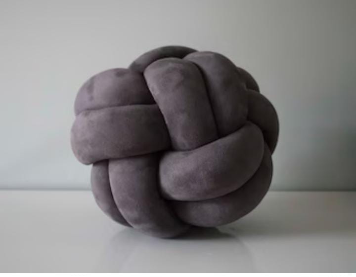 PILLOWS. Soft Knot Ball Pillow Round Throw Pillow Handmade. soft and comfortable, wear resistant and sturdy.