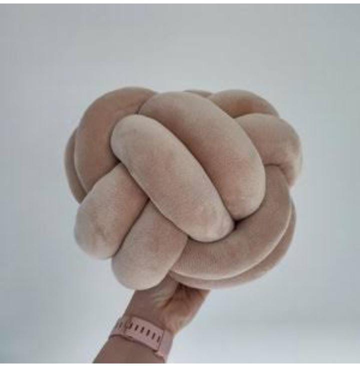 PILLOWS. Soft Knot Ball Pillow Round Throw Pillow Handmade. soft and comfortable, wear resistant and sturdy.