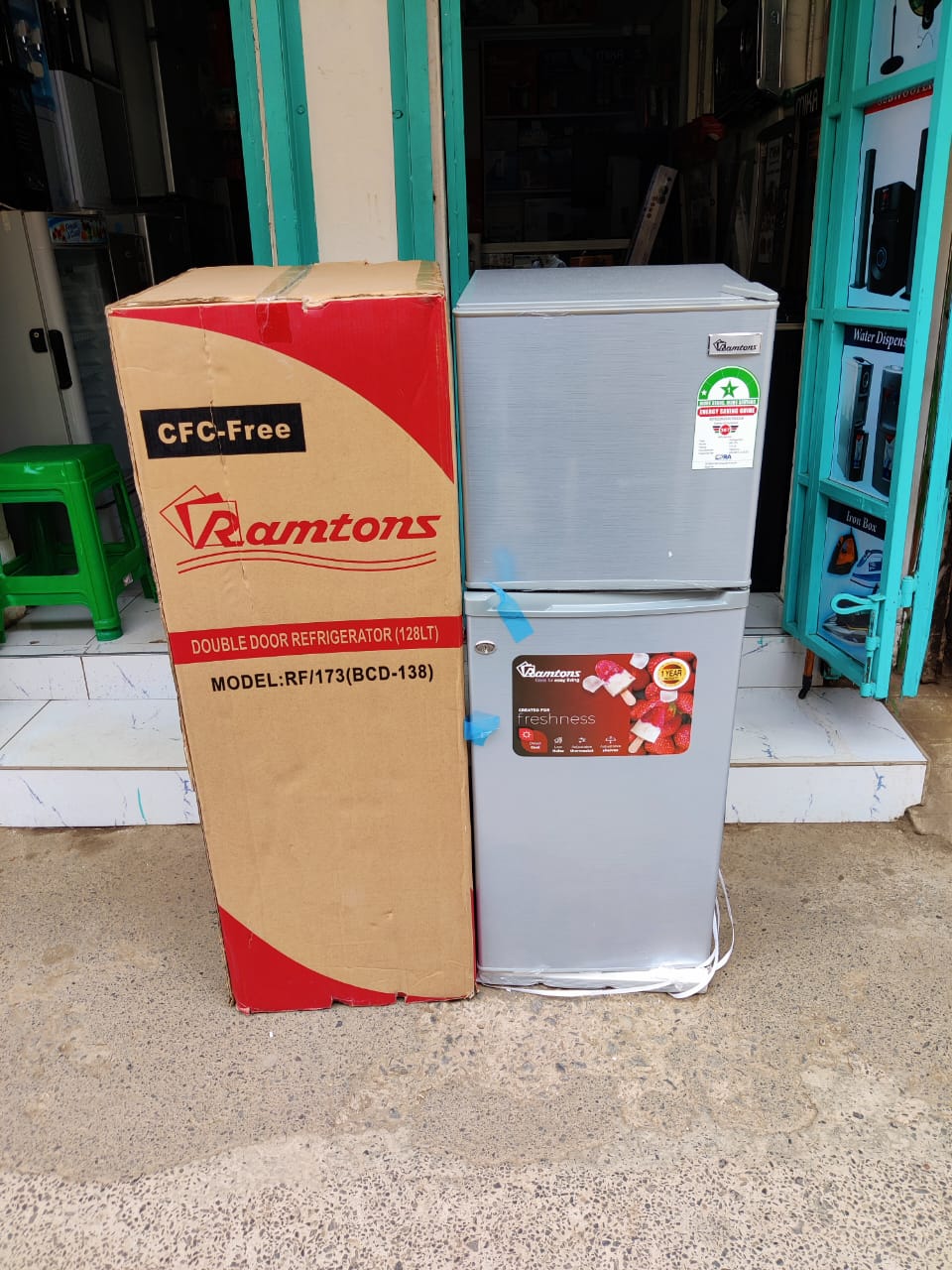 [ MAKES IT EASY AND SAVES COSTS 🤩🤩✨ !!! ] Single Size 128Litres  Classy Brand New Very High Quality Stylish and Luxurious Ramtons Double Door Fridge For Kitchen and Home Use