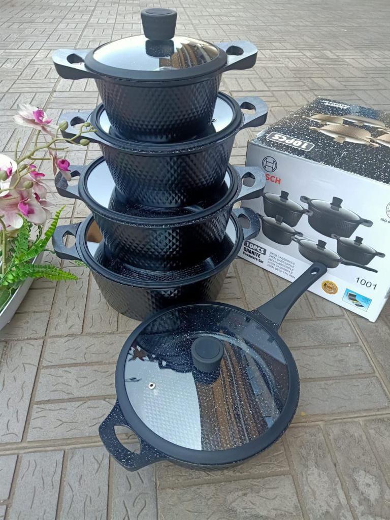 [ ❤COOK TO PERFECTION 🤩🤩✨ !!! ] 10pcs Classy Brand New High Quality Stylish and Luxurious Kitchen cookware set . Designed With Durability and Functionality