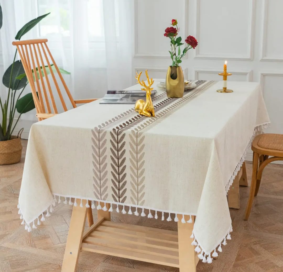 [ EXPERIENCE LUXURY FOR LESS 🤩🤩✨ !!! ] Single Size 150*220cm Brand New Very High Quality Stylish and Luxurious Affordable Linen Dining Table cloth,. Designed With Durability and Functionality