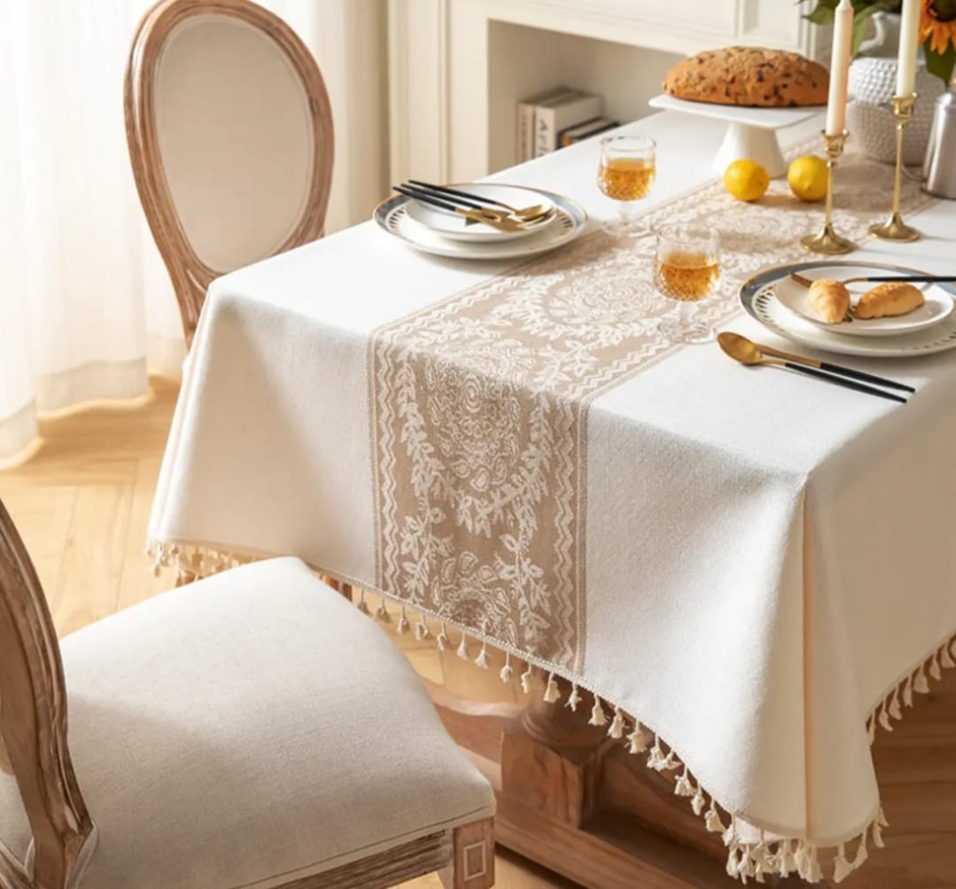 [ EXPERIENCE LUXURY FOR LESS 🤩🤩✨ !!! ] Single Size 150*220cm Brand New Very High Quality Stylish and Luxurious Affordable Linen Dining Table cloth,. Designed With Durability and Functionality