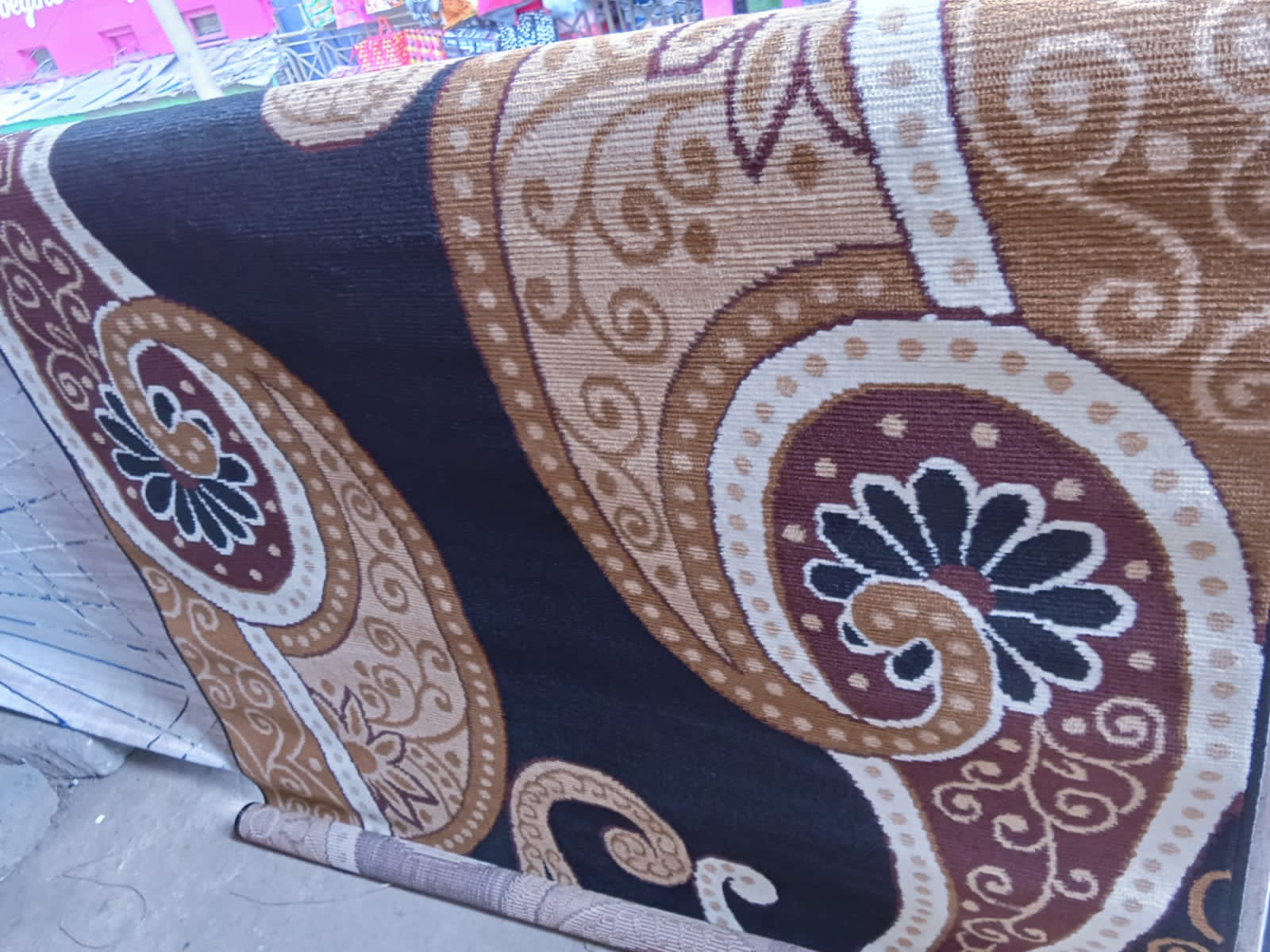 [ KILIMALL BEST PRICES ONLY 🤩🤩✨ !!! ] Single Size 7X10 Brand New Very High Quality Stylish and Luxurious Normal carpets  For Indoor and Outdoor Display. Desiring To Serve The Best Experience ✨