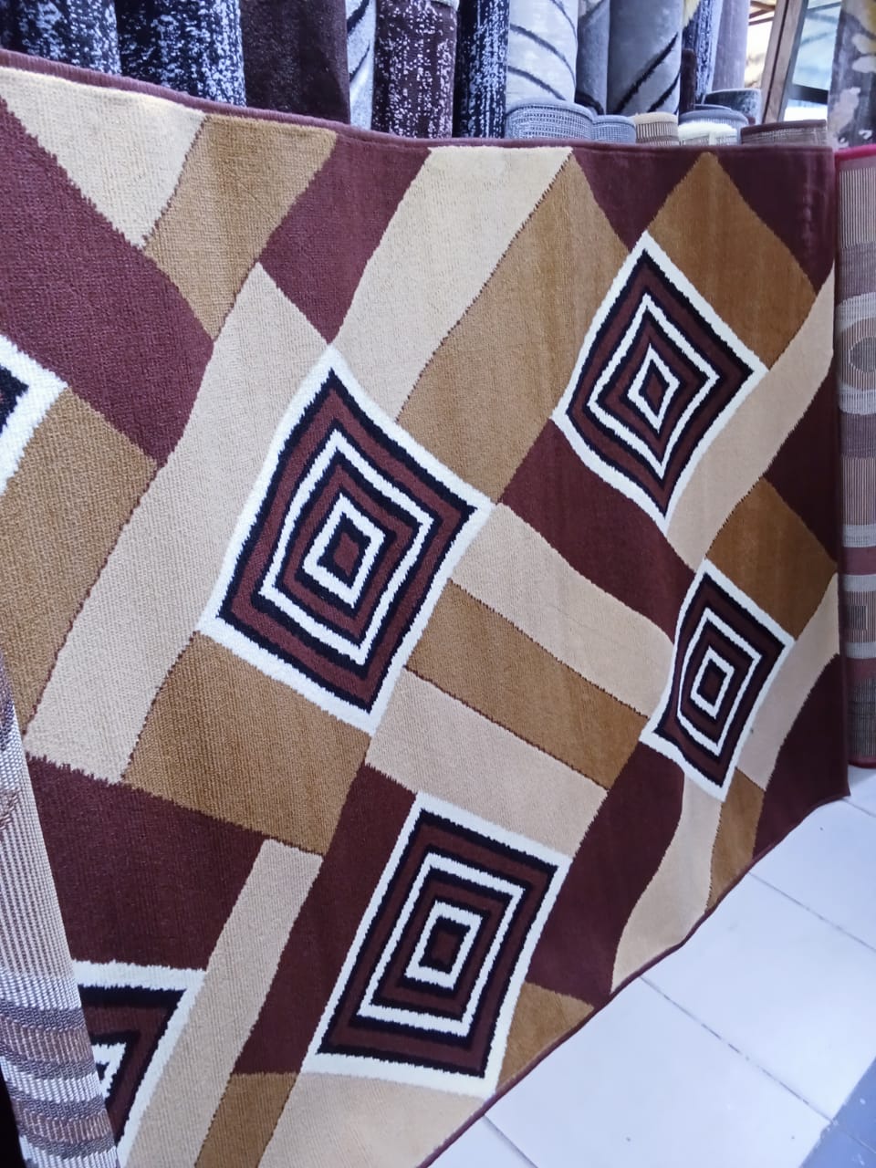 [ KILIMALL BEST PRICES ONLY 🤩🤩✨ !!! ] Single Size 7X10 Brand New Very High Quality Stylish and Luxurious Normal carpets  For Indoor and Outdoor Display. Desiring To Serve The Best Experience ✨