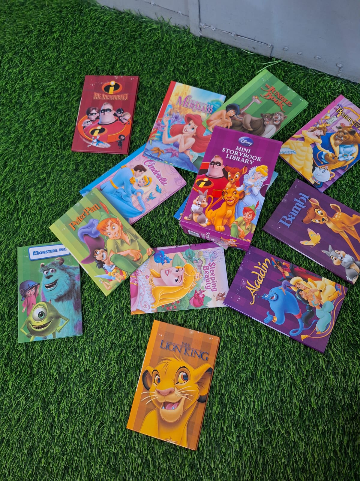Kids Mini Storybook Library ; Pack Of 12