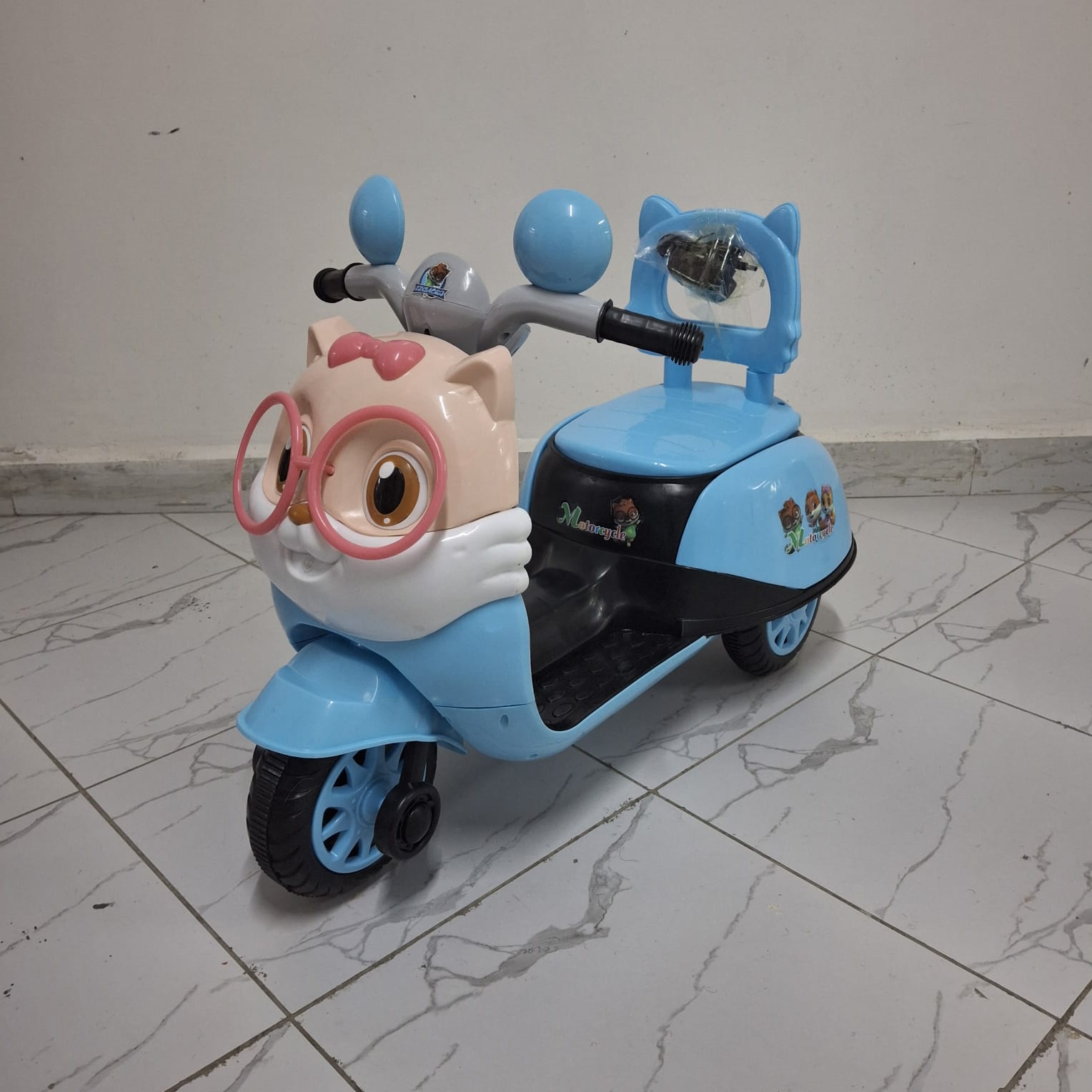 HOT DEALS!!!! 1Pc Classy Very Quality Kids electric rechargeable motorbike With  lights and melodies