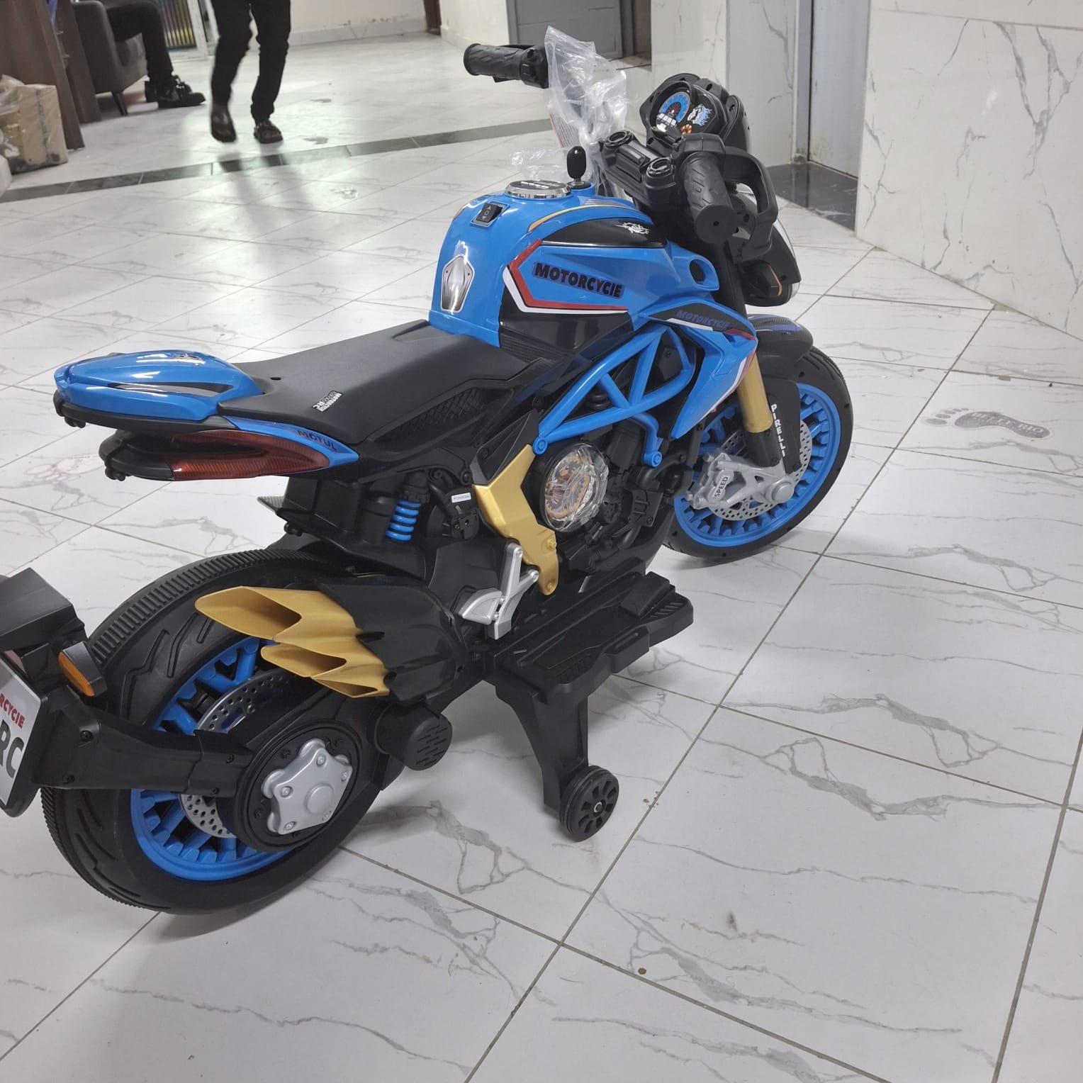 SPEACIAL OFFERL!!!!! ] 1 pc classy new arrivals high quality kids Electric motorbike with Melodies and lights and Rechargeable battery