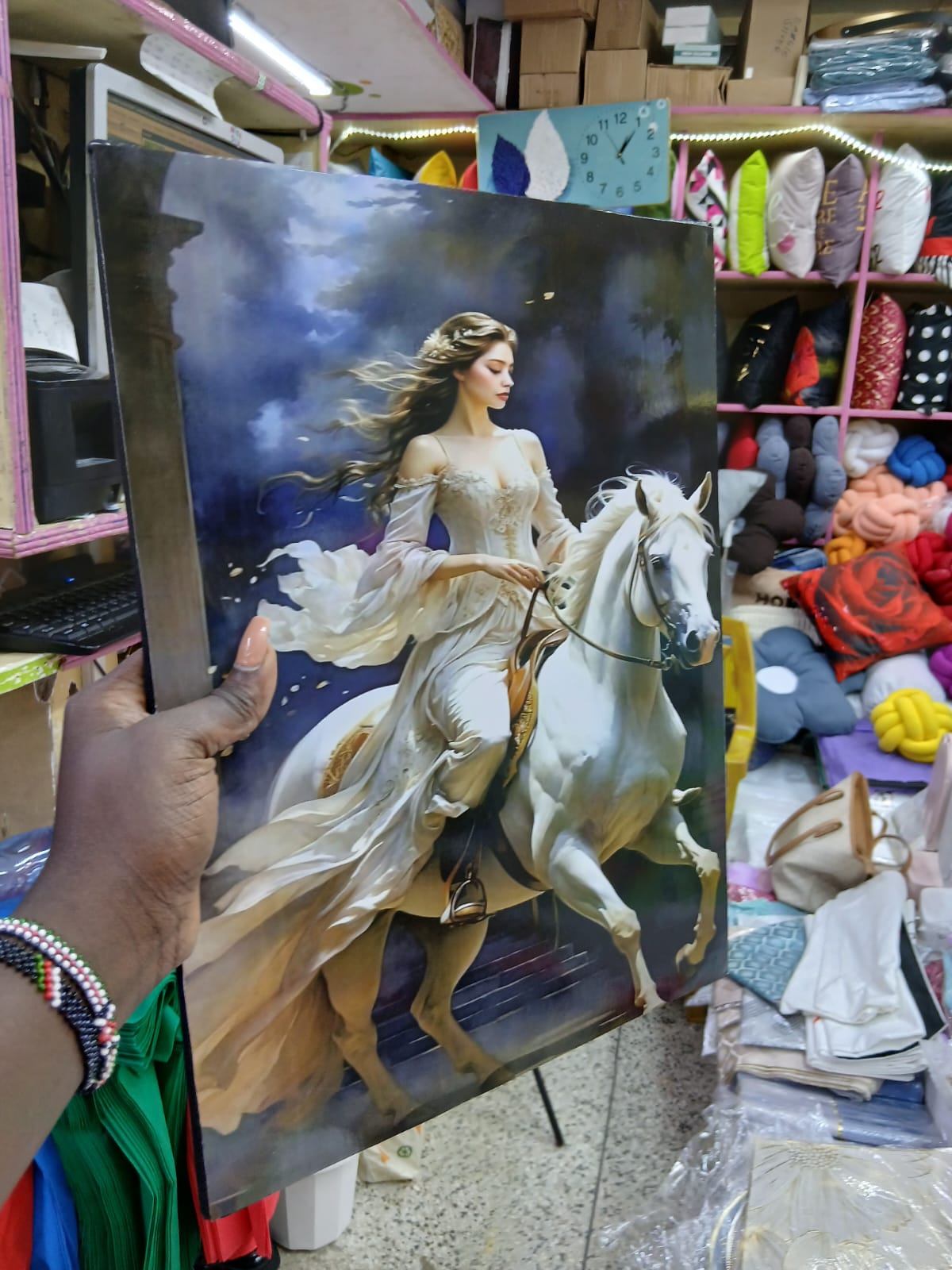 [🔥NEW SPECIAL LIMITED OFFER🔥 🥑🌽ONLY AT KILIMALL !!! ]  1Pc Brand New Stylish and Luxurious Fancy Portraits Exclusive and Enticing. Designed With Durability and Functionality