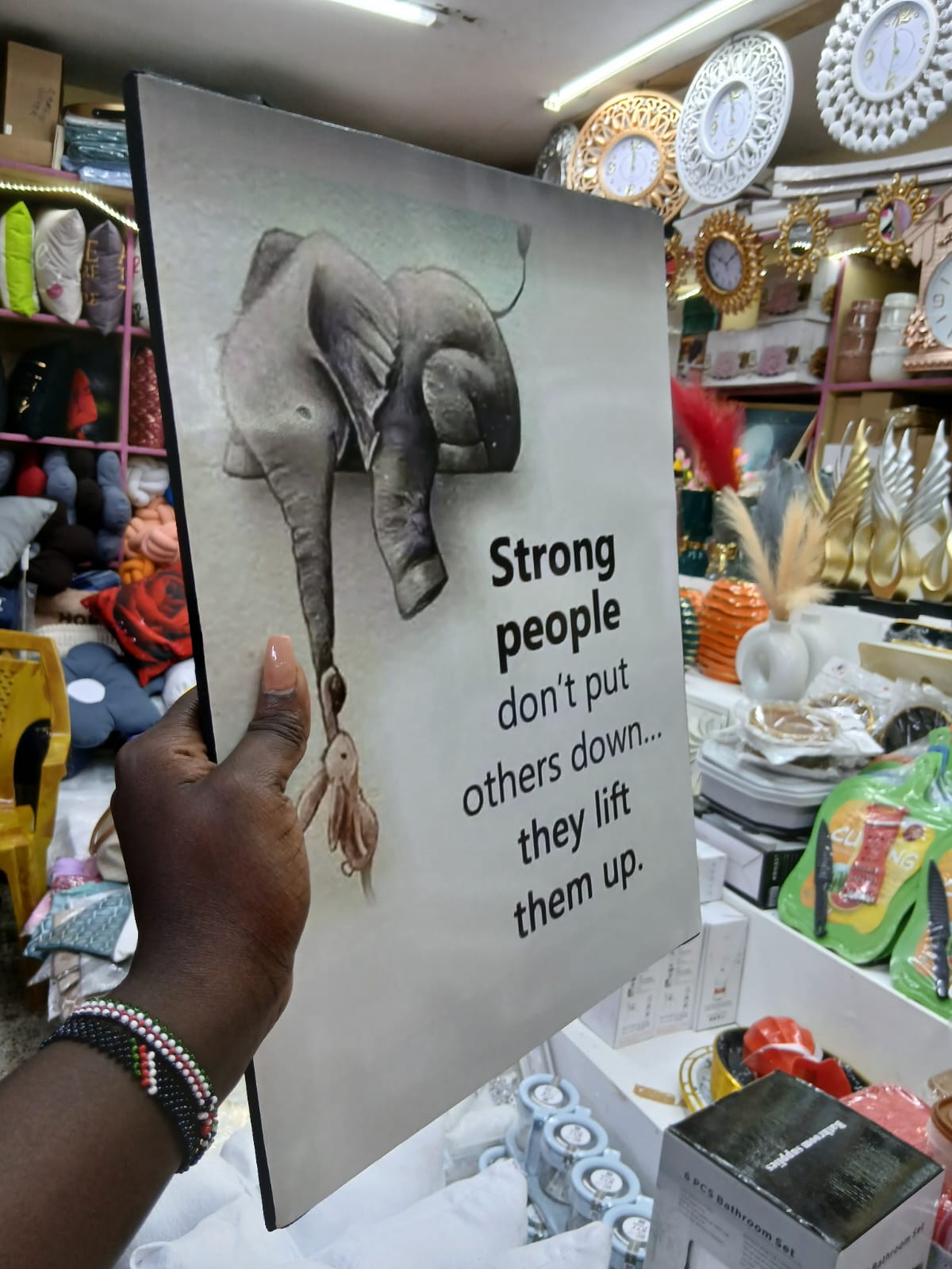 [🔥NEW SPECIAL LIMITED OFFER🔥 🥑🌽ONLY AT KILIMALL !!! ]  1Pc Brand New Stylish and Luxurious Fancy Portraits Exclusive and Enticing. Designed With Durability and Functionality