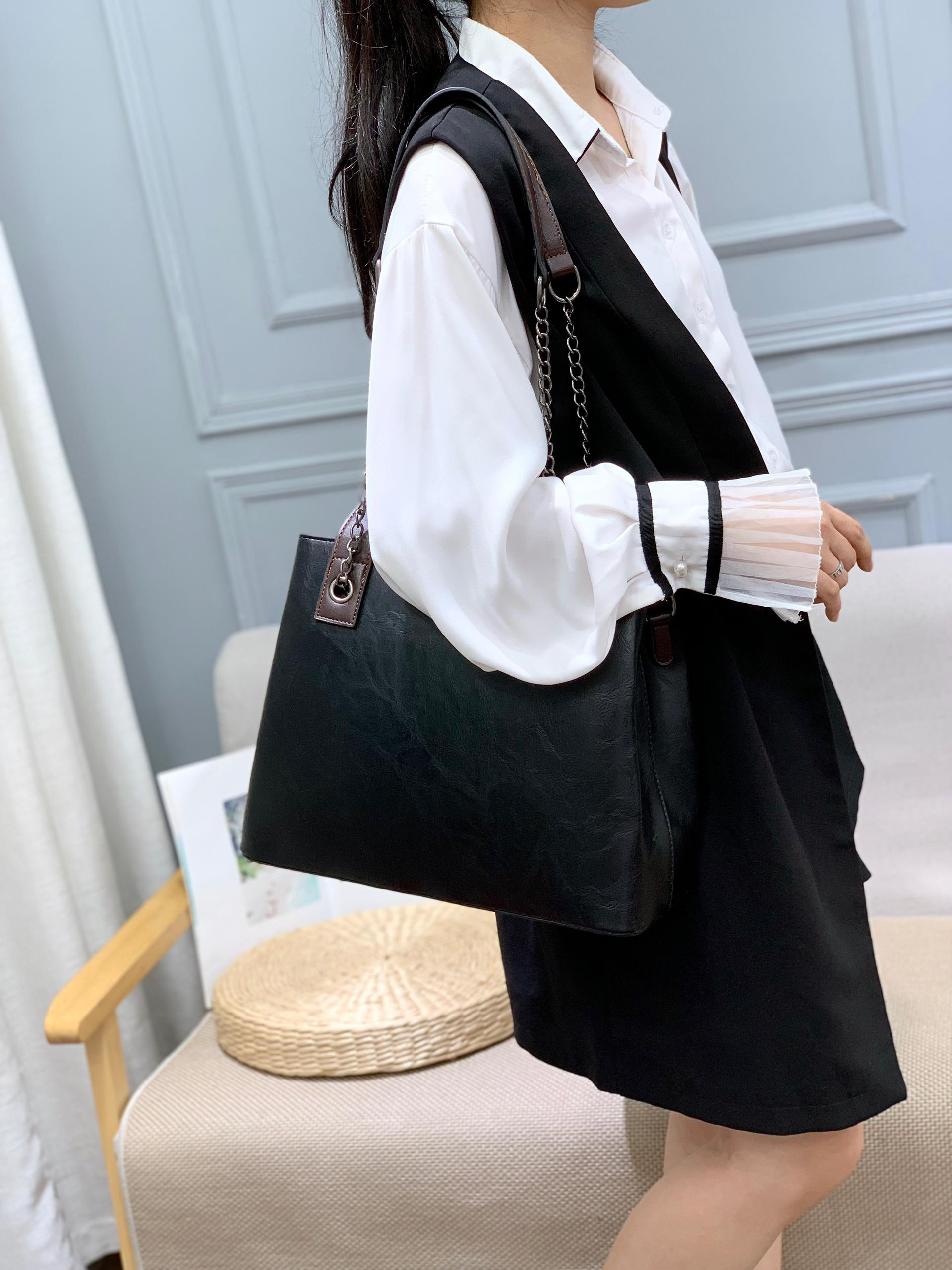 [ SHOP SMART AND SAVE BIG AT  🔴 FINAL OFFER 🔴🤩🤩✨ !!! 2 IN 1 Brand New High Quality Stylish and Luxurious Comfortable Ladies Handbag ..Designed With Durability and Functionality ✔👌