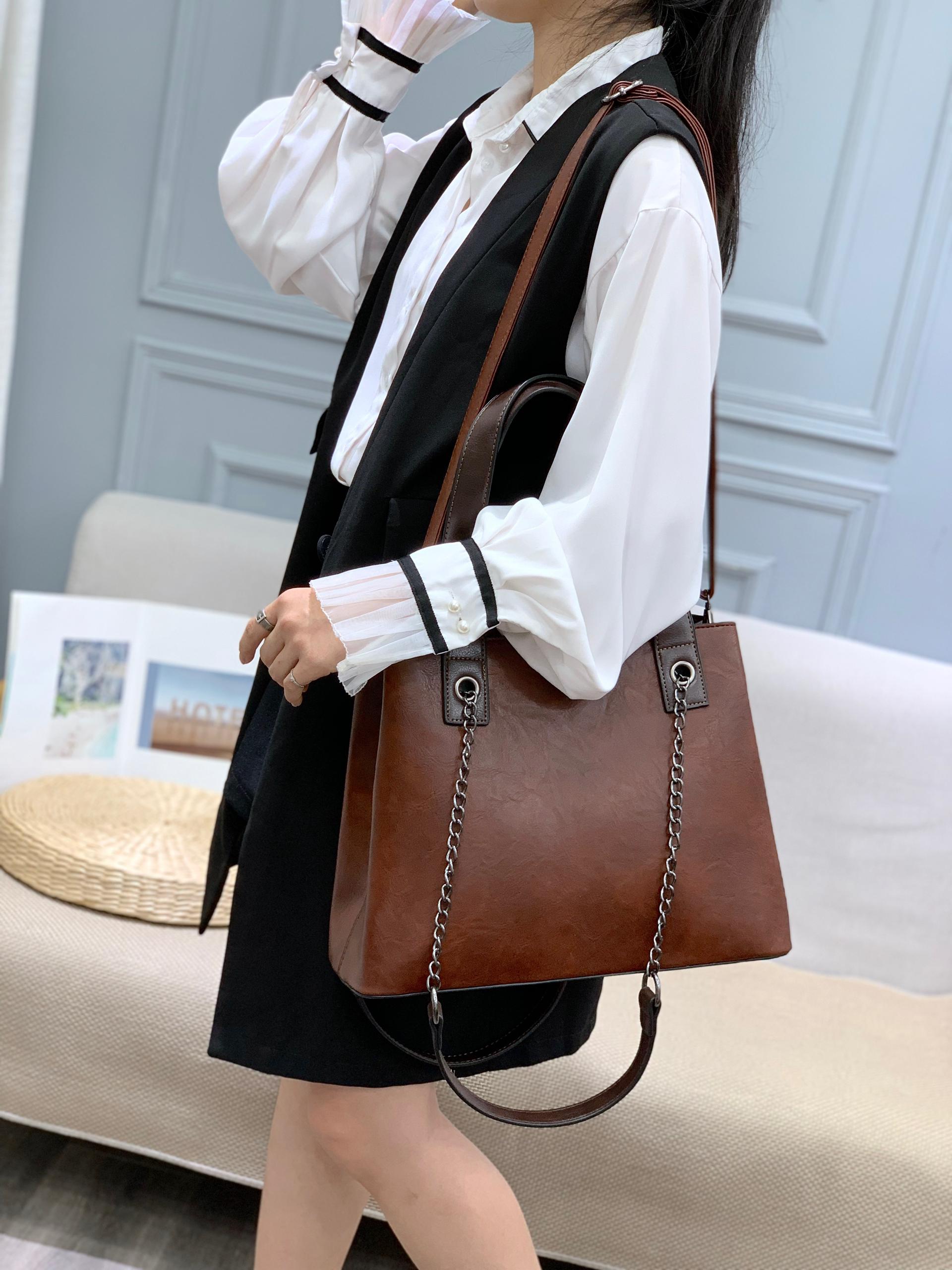 [ SHOP SMART AND SAVE BIG AT  🔴 FINAL OFFER 🔴🤩🤩✨ !!! 2 IN 1 Brand New High Quality Stylish and Luxurious Comfortable Ladies Handbag ..Designed With Durability and Functionality ✔👌