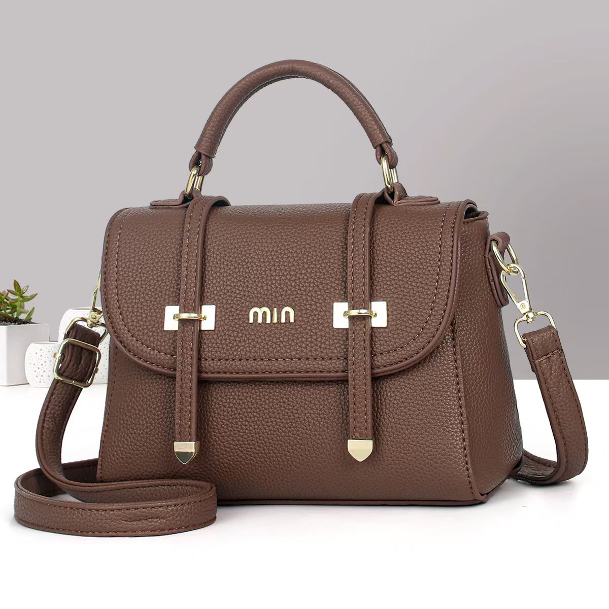 [🔥SPECIAL LIMITED OFFER🔥 🥑🌽ONLY AT KILIMALL !!! ] 1Pc Brand New High Quality Stylish and Luxurious Comfortable Ladies Handbag ..Designed With Durability and Functionality ✔👌