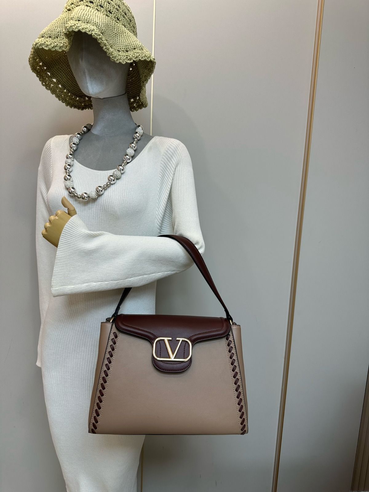 [🔥💎 EXCLUSIVE OFFER 💎🔥 🥑🌽ONLY AT KILIMALL !!! ]  2 IN 1 Brand New High Quality Stylish and Luxurious Comfortable Ladies Handbag ..Designed With Durability and Functionality ✔👌