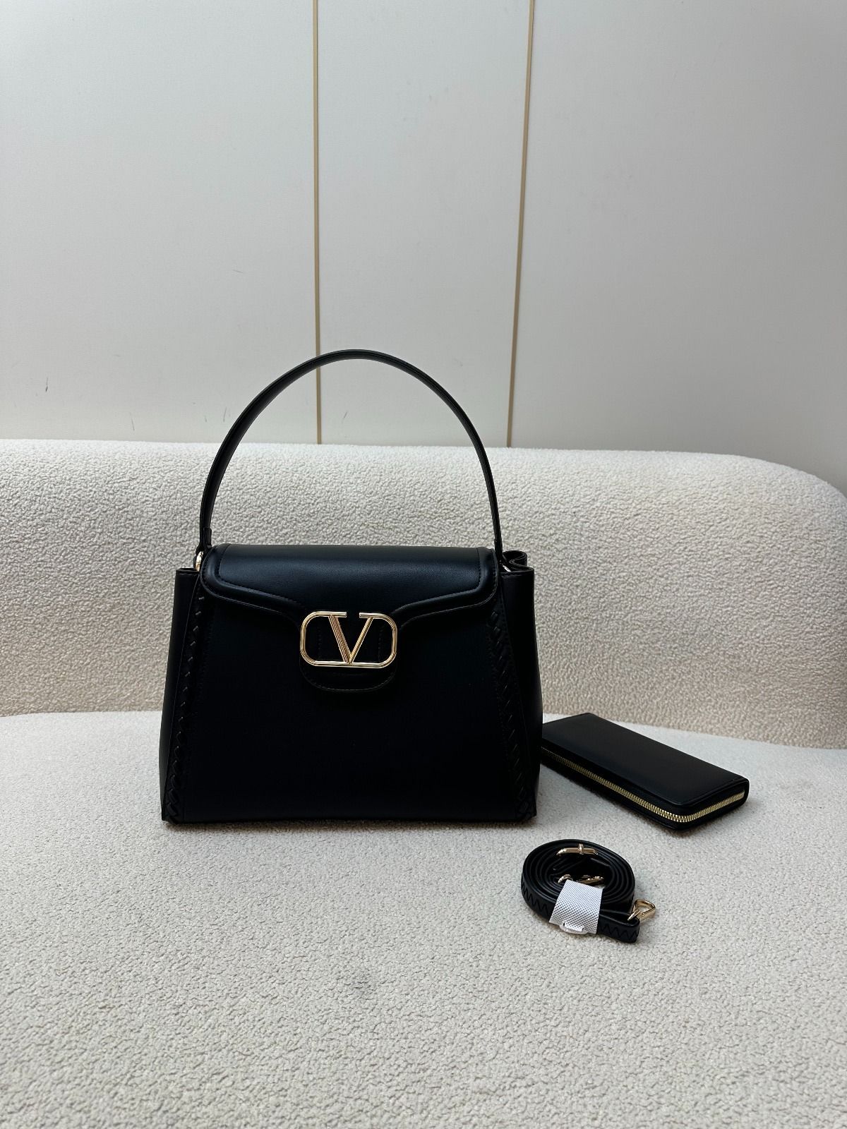 [🔥💎 EXCLUSIVE OFFER 💎🔥 🥑🌽ONLY AT KILIMALL !!! ]  2 IN 1 Brand New High Quality Stylish and Luxurious Comfortable Ladies Handbag ..Designed With Durability and Functionality ✔👌