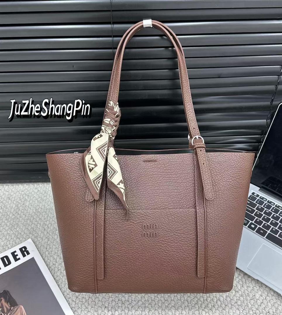 [🔥🔴 LAST CHANCE OFFER 🔴🔥 🥑🌽ONLY AT KILIMALL !!! ] 1Pc Brand New High Quality Stylish and Luxurious Comfortable Ladies Handbag ..Designed With Durability and Functionality ✔👌