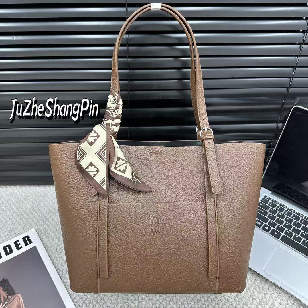 [🔥🔴 LAST CHANCE OFFER 🔴🔥 🥑🌽ONLY AT KILIMALL !!! ] 1Pc Brand New High Quality Stylish and Luxurious Comfortable Ladies Handbag ..Designed With Durability and Functionality ✔👌